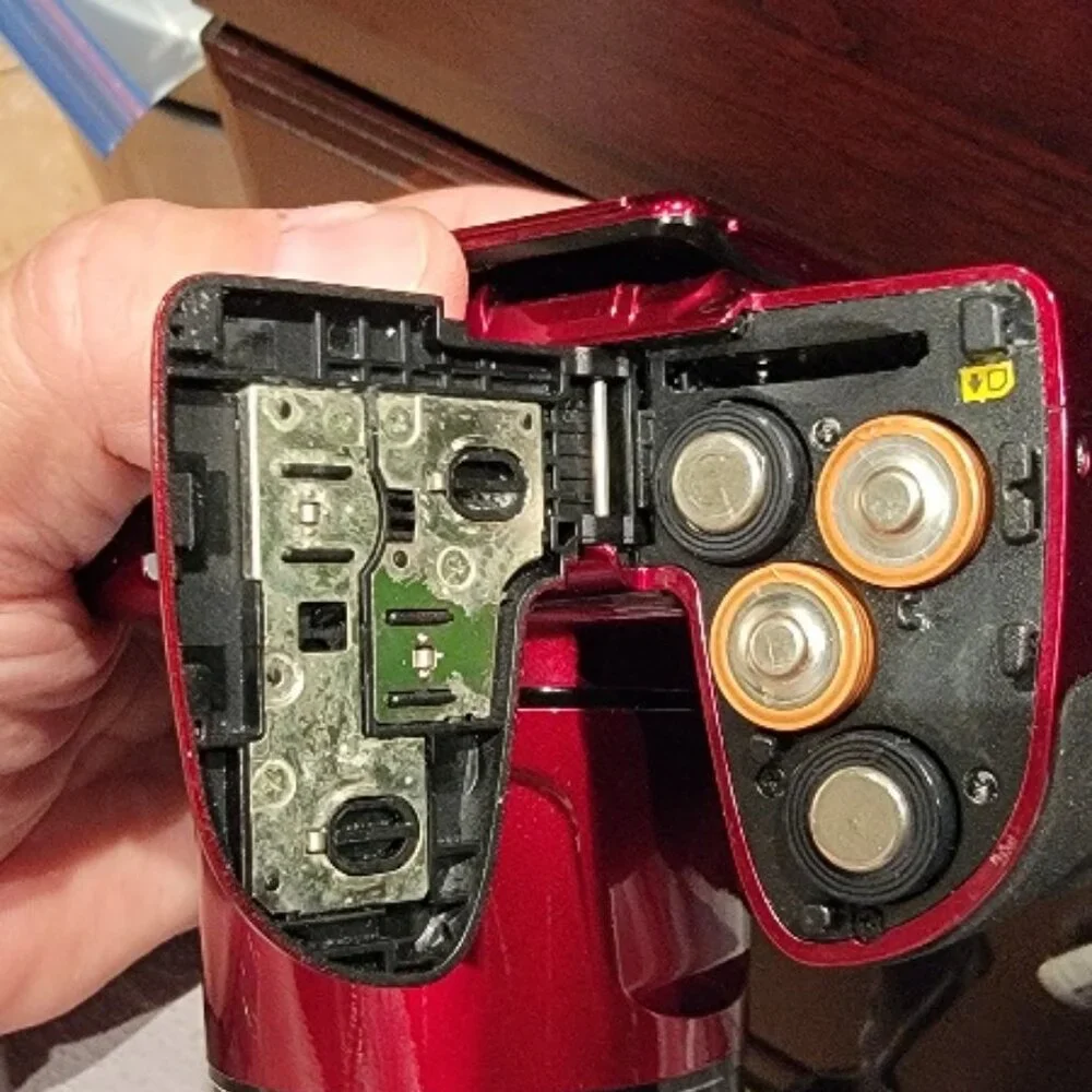 Nikon Coolpix L830 16MP 34X Zoom Digital Camera